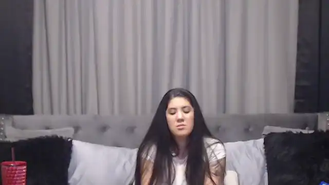Natalie-star – Flirt4free Live Video Recording – 2025-06-06 18:32:40