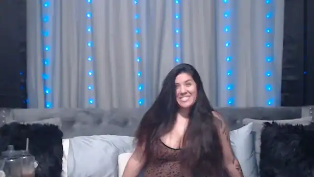 Natalie-star – Flirt4free Live Video Recording – 2025-04-03 23:36:03