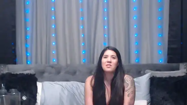 Natalie-star – Flirt4free Live Video Recording – 2025-12-14 08:20:14