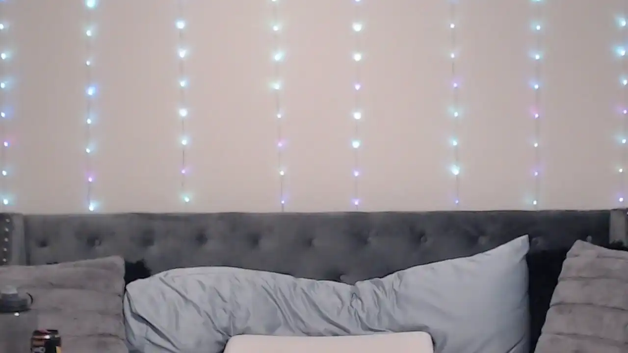 Natalie-star – Flirt4free Live Video Recording – 2025-05-04 00:58:14