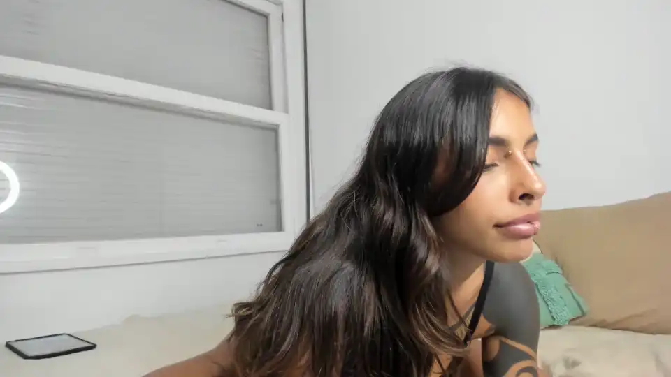 Kaligray10 – Chaturbate Live Video Recording – 2025-05-23 01:10:40