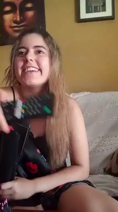 Martiitaxx – Amateur.tv Live Video Recording – 2025-05-21 13:47:48