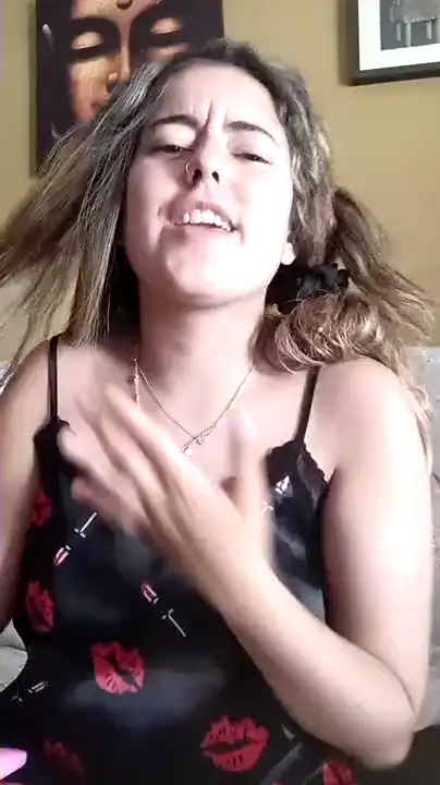 Martiitaxx – Amateur.tv Live Video Recording – 2025-11-07 19:14:12