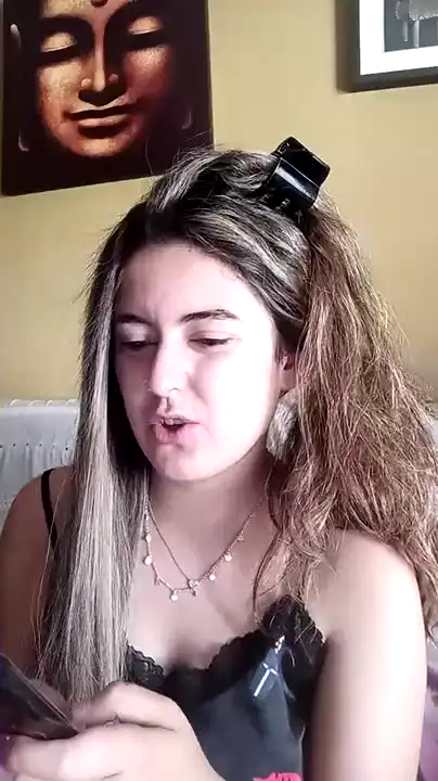 Martiitaxx – Amateur.tv Live Video Recording – 2025-04-22 00:37:23