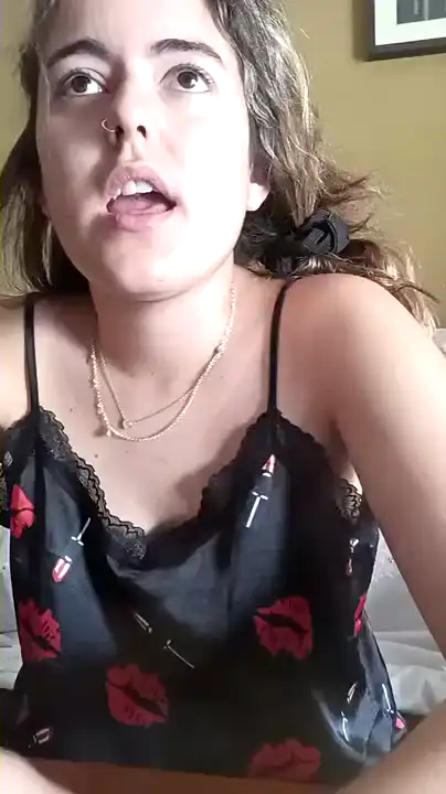 Martiitaxx – Amateur.tv Live Video Recording – 2026-05-16 04:26:17