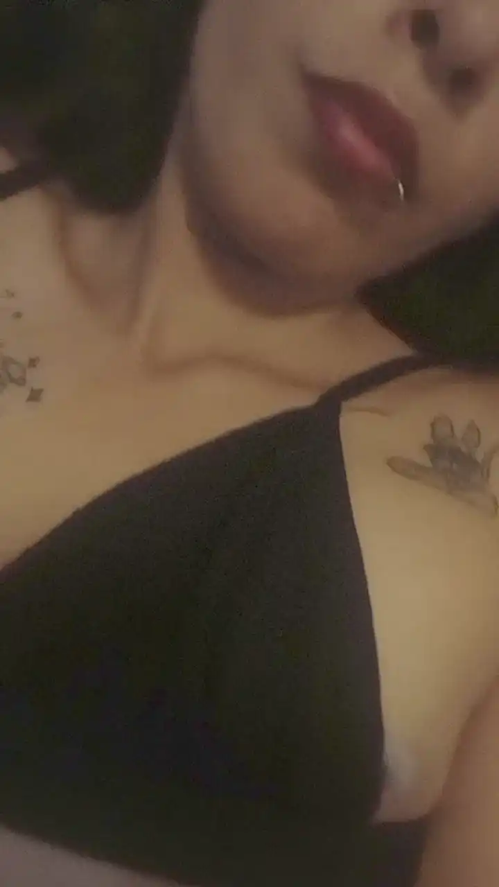 Mikita1994 – Cam4 Live Video Recording – 2025-08-17 15:22:04
