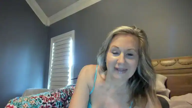 Lisaisluscious – Streamate Live Video Recording – 2025-10-14 17:39:48