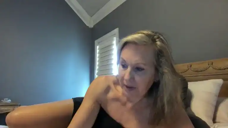 Lisaisluscious – Streamate Live Video Recording – 2025-06-06 11:46:56