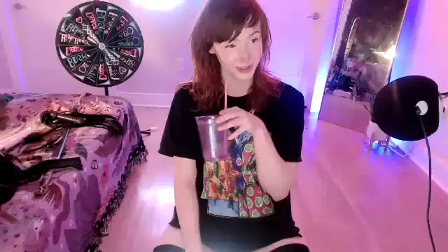 Snugglepunk – Myfreecams Live Video Recording – 2025-07-30 14:52:48