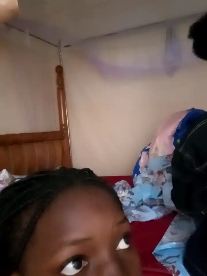 Sasy_babe – Stripchat Live Video Recording – 2025-06-06 03:41:23