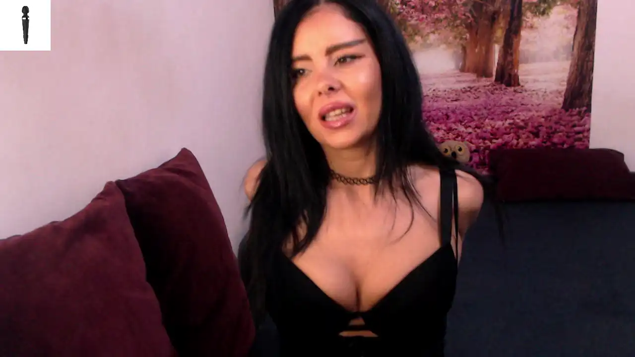 Sofialiub – Xlovecam Live Video Recording – 2025-04-23 11:04:55