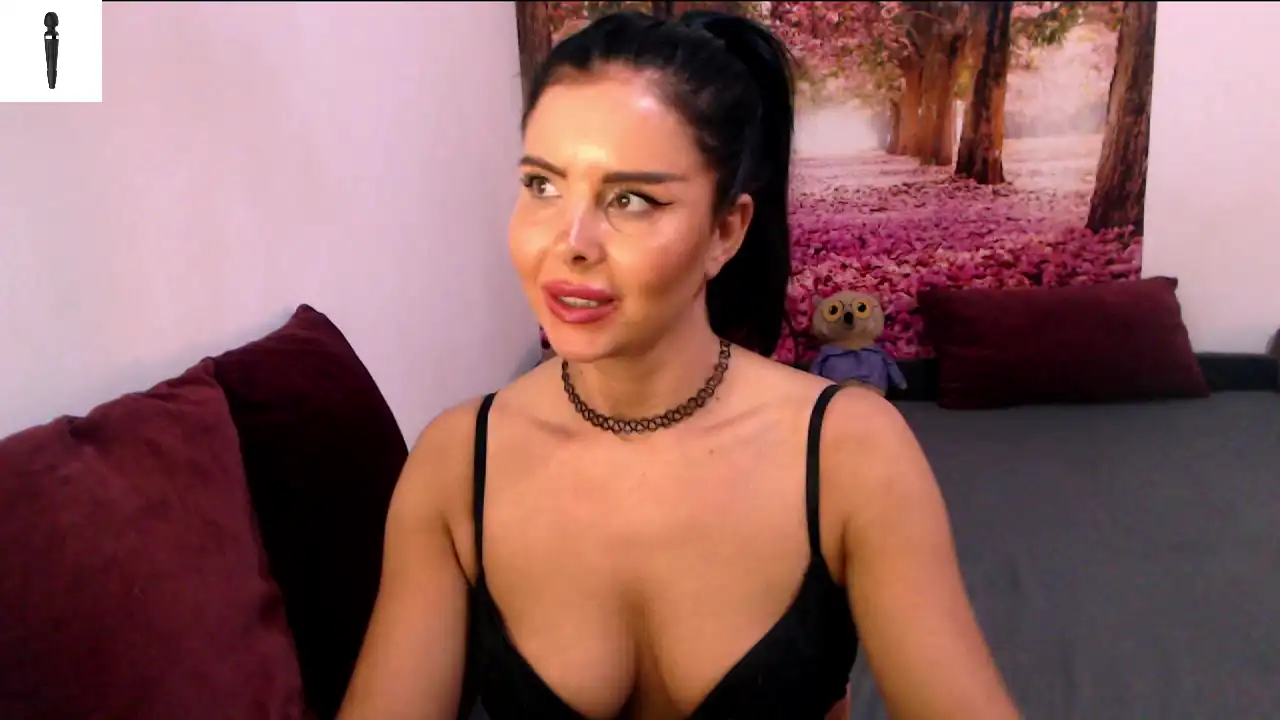 Sofialiub – Xlovecam Live Video Recording – 2025-07-10 15:31:05