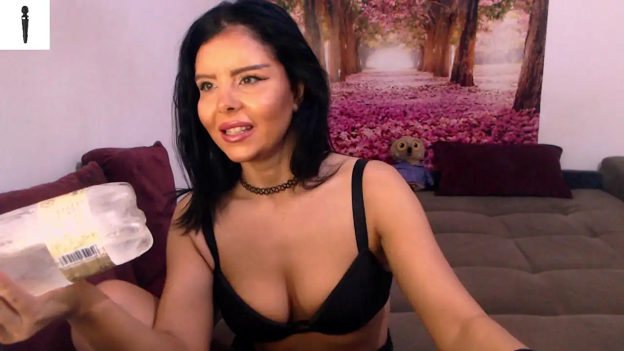 Sofialiub – Xlovecam Live Video Recording – 2026-04-23 16:37:31