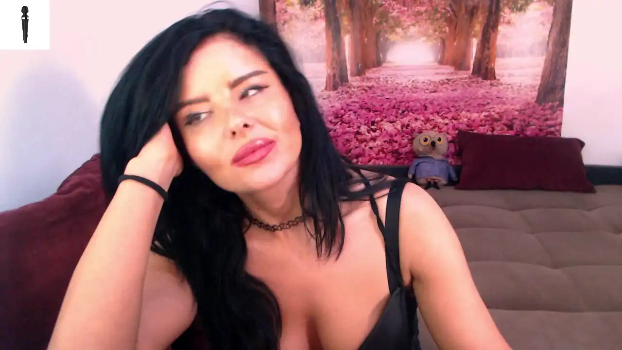 Sofialiub – Xlovecam Live Video Recording – 2025-05-23 09:09:11