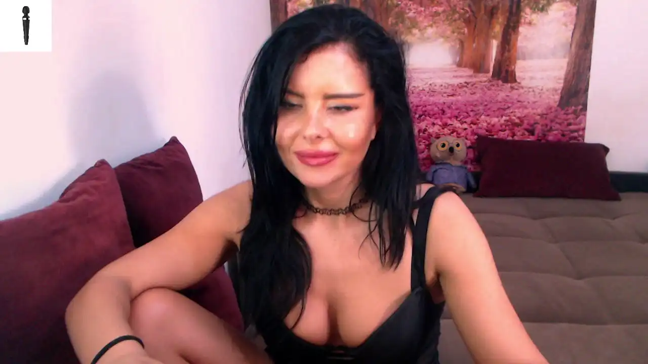 Sofialiub – Xlovecam Live Video Recording – 2025-05-07 18:39:13