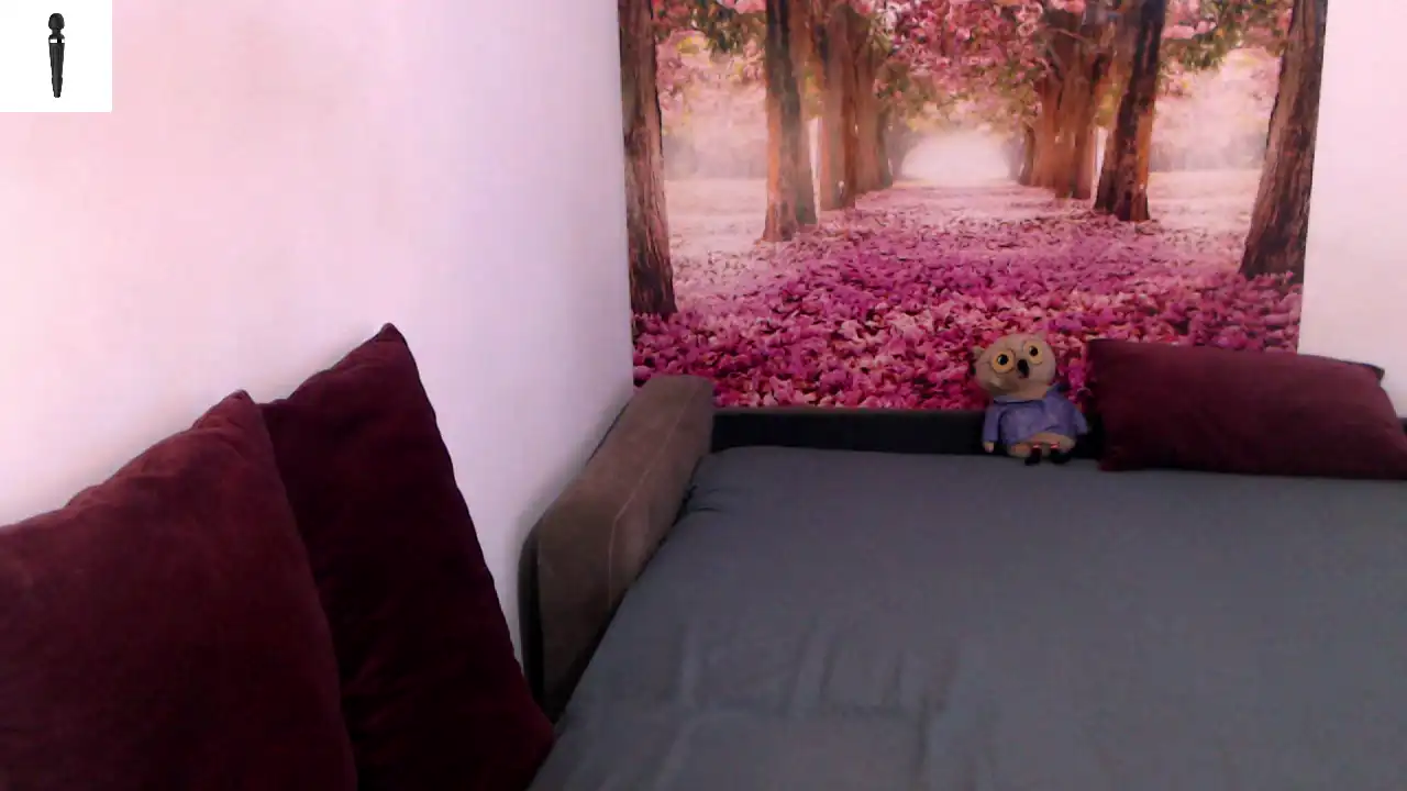 Sofialiub – Xlovecam Live Video Recording – 2025-05-18 06:11:52