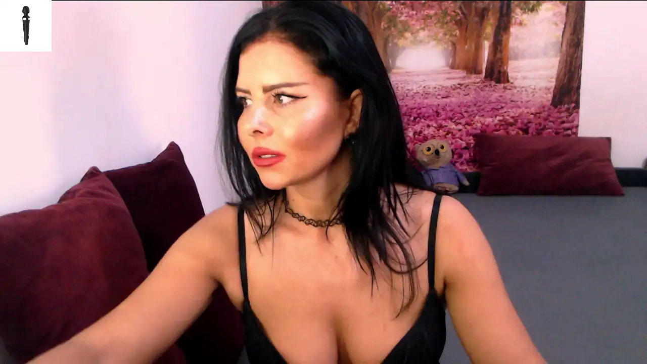 Sofialiub – Xlovecam Live Video Recording – 2025-01-25 13:21:03