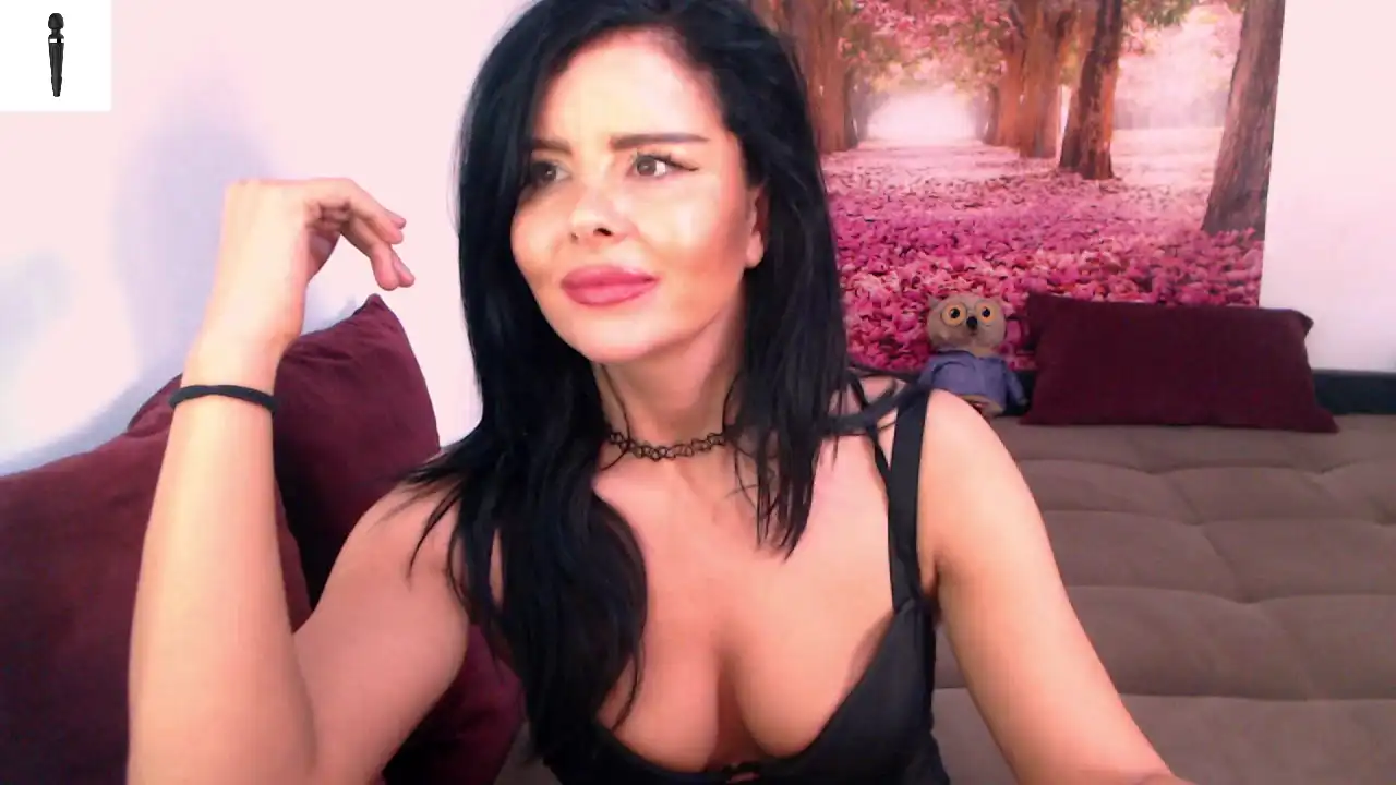 Sofialiub – Xlovecam Live Video Recording – 2025-06-25 12:41:31