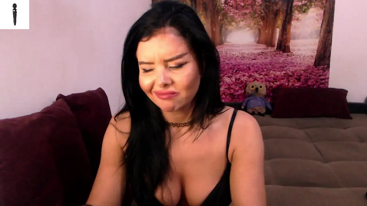 Sofialiub – Xlovecam Live Video Recording – 2025-03-18 21:54:45
