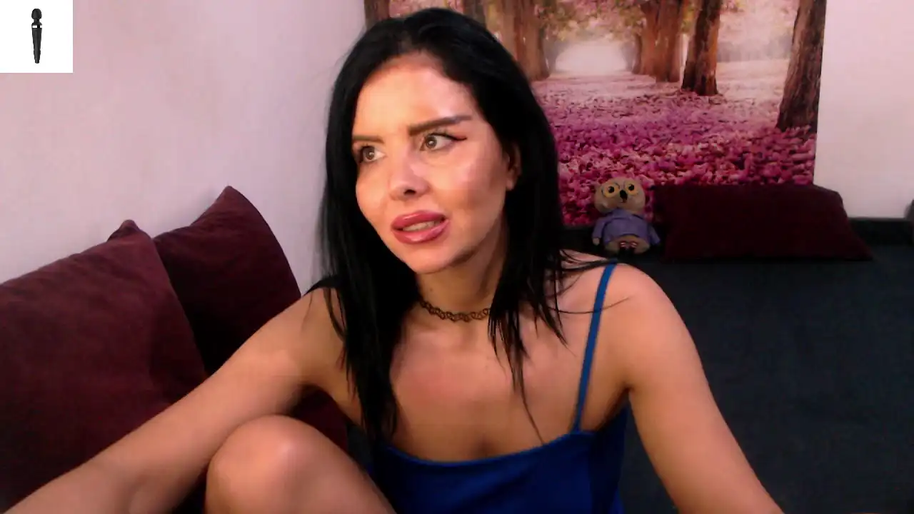 Sofialiub – Xlovecam Live Video Recording – 2025-06-29 00:12:25