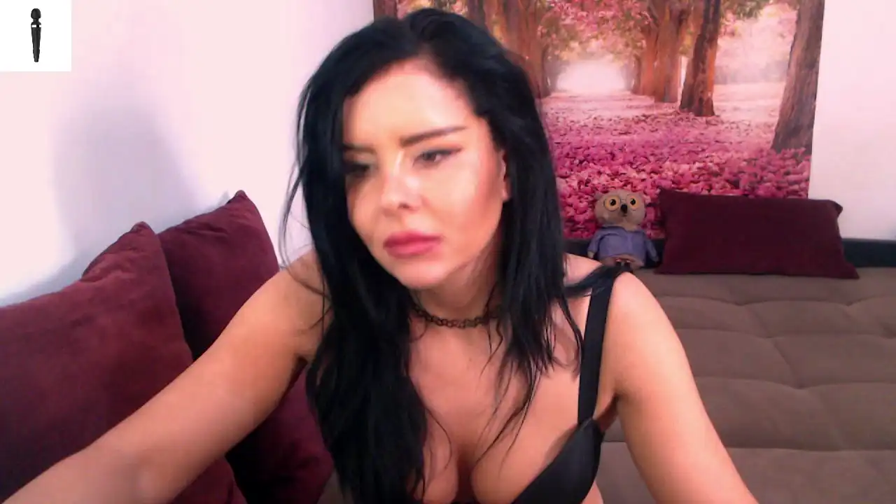 Sofialiub – Xlovecam Live Video Recording – 2026-05-22 05:01:01