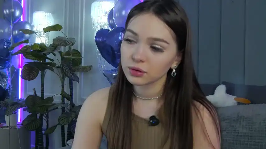 Aliceash – Stripchat Live Video Recording – 2025-10-04 15:32:47