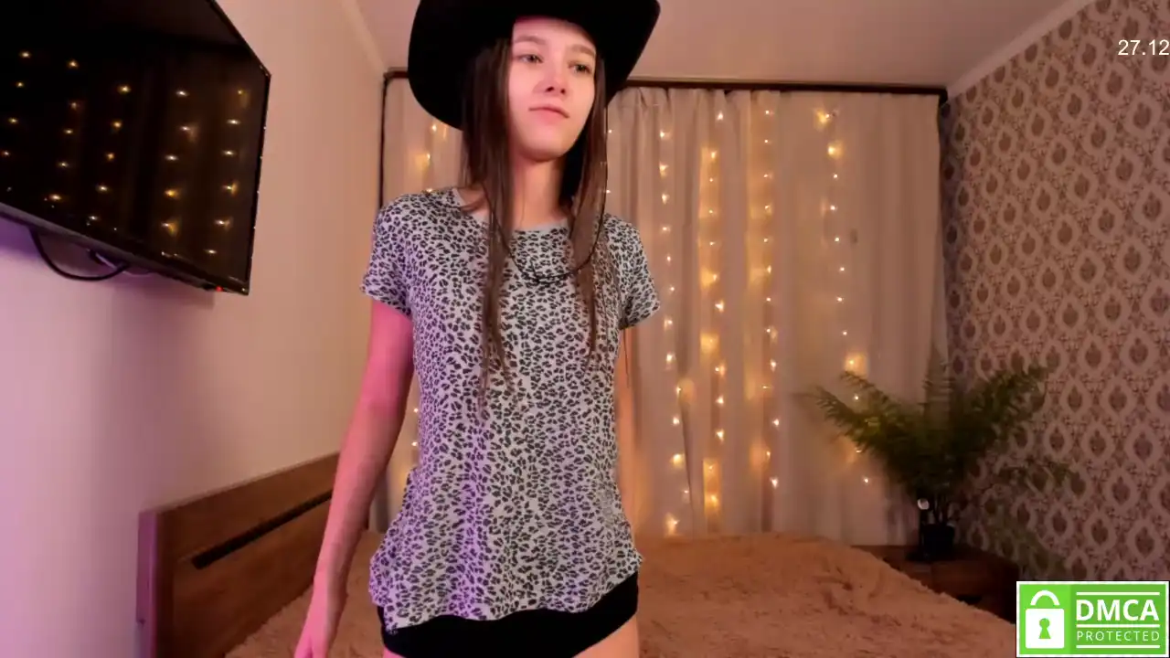Amandamedrano – Chaturbate Live Video Recording – 2025-04-26 02:44:56
