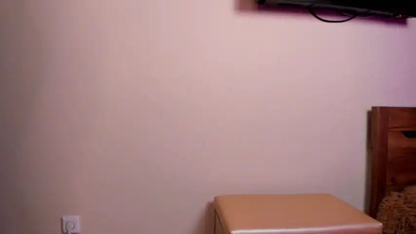 Amandamedrano – Chaturbate Live Video Recording – 2025-07-09 14:39:15