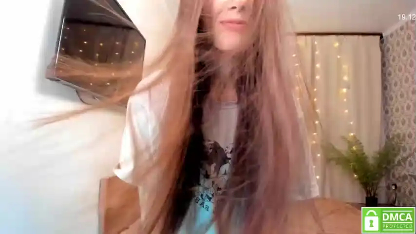 Amandamedrano – Chaturbate Live Video Recording – 2025-12-14 10:12:10