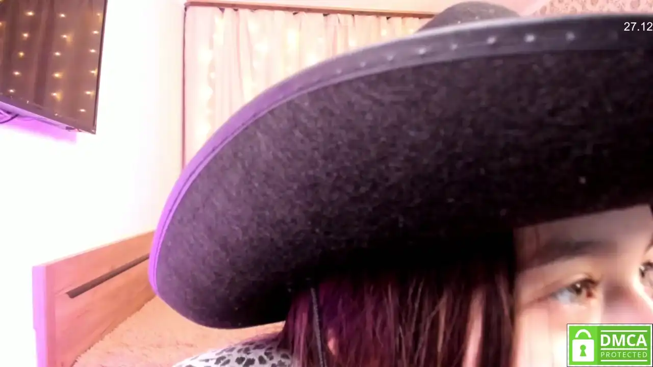 Amandamedrano – Chaturbate Live Video Recording – 2026-02-05 05:56:26