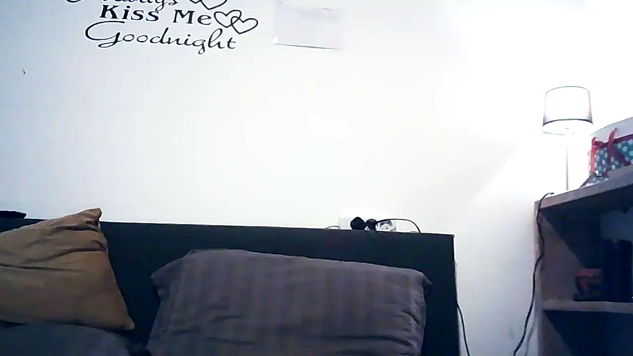 Mienxxx – Cam4 Live Video Recording – 2025-07-29 05:30:48