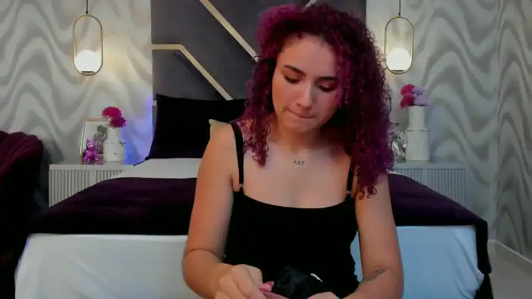 Hollyjhonson – Streamate Live Video Recording – 2025-08-24 01:49:29