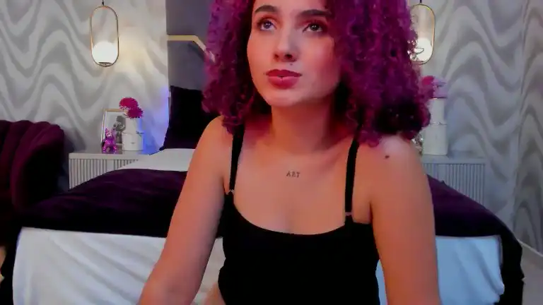 Hollyjhonson – Streamate Live Video Recording – 2025-01-04 02:28:53