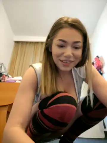 Ella_alexis – Stripchat Live Video Recording – 2026-06-08 04:02:11