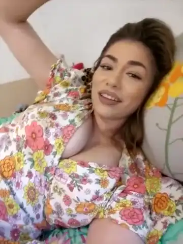Ella_alexis – Stripchat Live Video Recording – 2025-10-02 22:51:39
