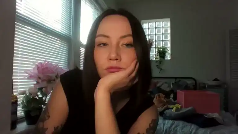 Miaholland – Streamate Live Video Recording – 2025-07-12 04:28:19