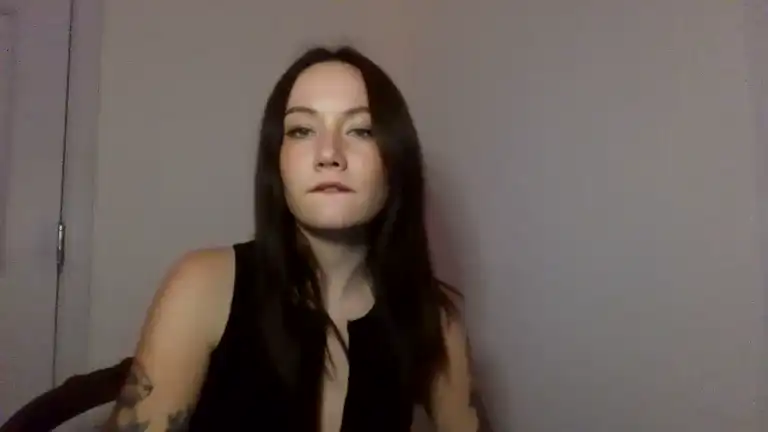 Miaholland – Streamate Live Video Recording – 2025-11-26 07:59:07