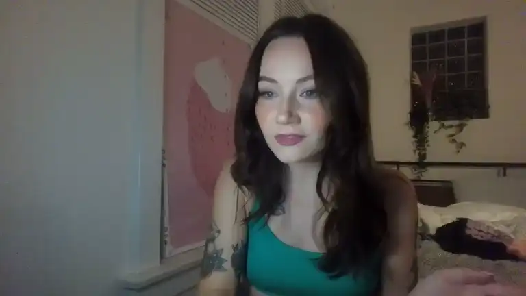 Miaholland – Streamate Live Video Recording – 2025-09-30 03:42:39