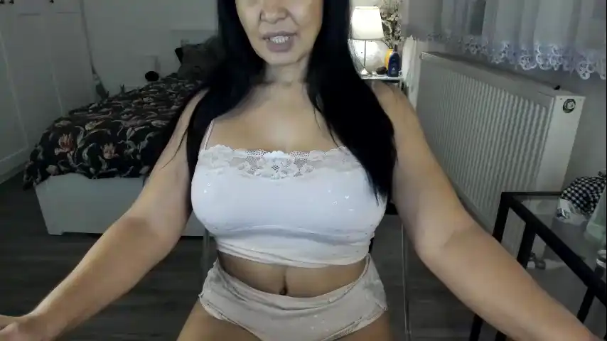 Nauty_leila – Chaturbate Live Video Recording – 2026-06-11 22:06:34