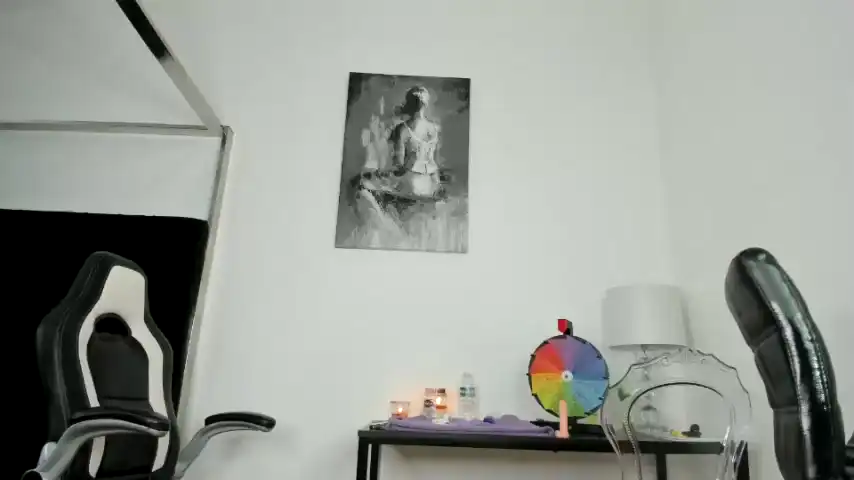 Surecakes – Chaturbate Live Video Recording – 2025-04-17 13:55:38