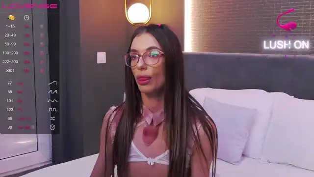 Theabloom – Myfreecams Live Video Recording – 2025-10-24 20:34:16