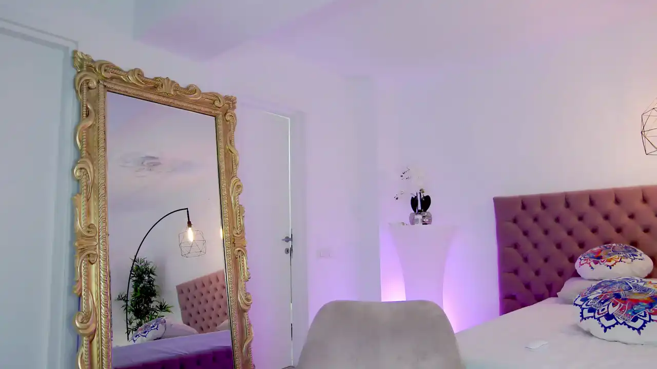 Helen_goddess – Myfreecams Live Video Recording – 2025-05-10 01:24:14