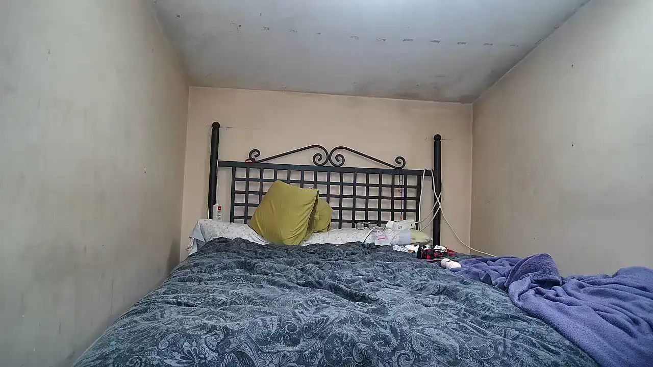 Paralda69 – Amateur.tv Live Video Recording – 2026-04-26 05:38:00