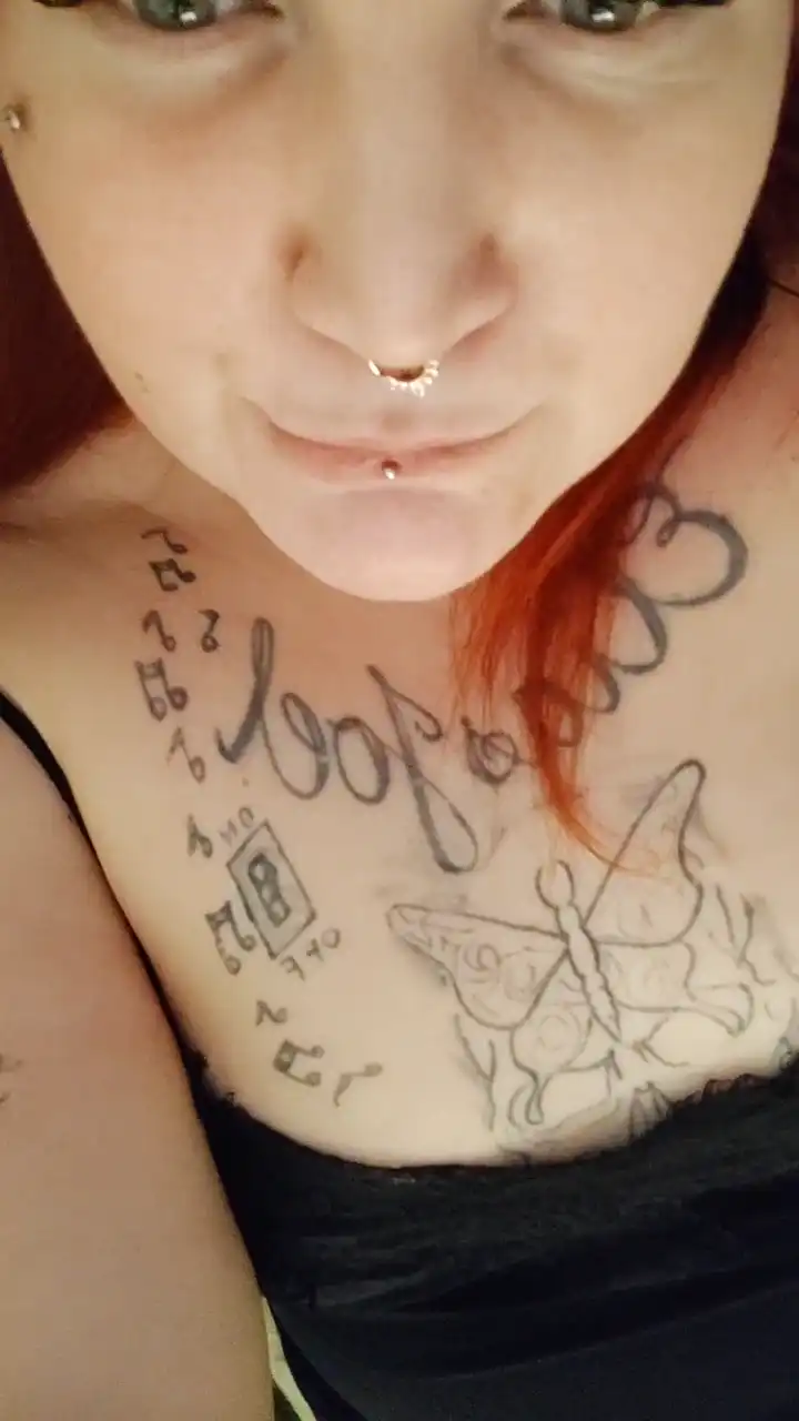 Tiffichantit1 – Cam4 Live Video Recording – 2025-11-22 08:07:29