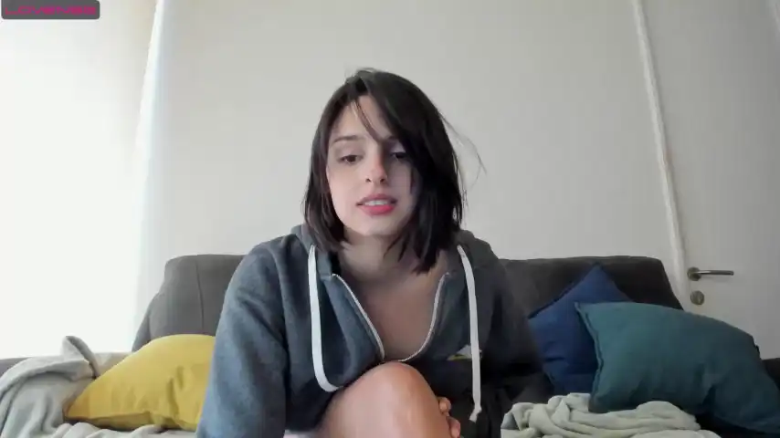 Yourfreakygirl – Chaturbate Live Video Recording – 2025-01-20 23:10:49