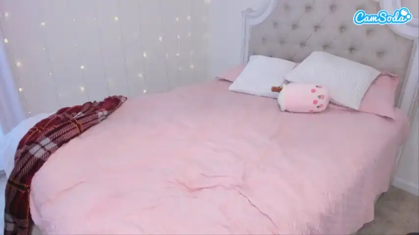Queen-sofie – Camsoda Live Video Recording – 2025-04-01 05:01:11