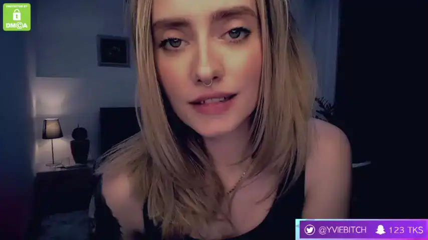 _yvie_ – Chaturbate Live Video Recording – 2025-11-15 08:48:18