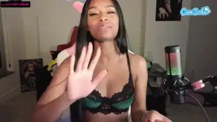 Lovenzia – Camsoda Live Video Recording – 2026-02-13 18:28:53