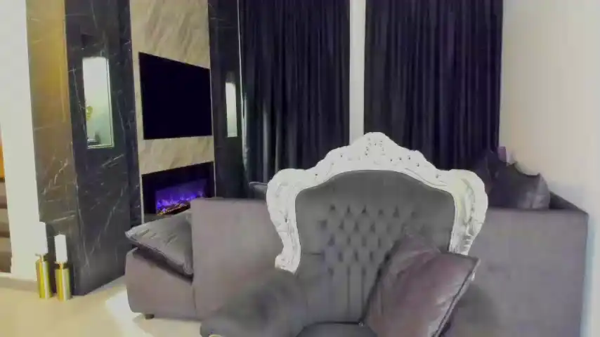 Moniqueeass – Chaturbate Live Video Recording – 2026-07-12 20:56:47