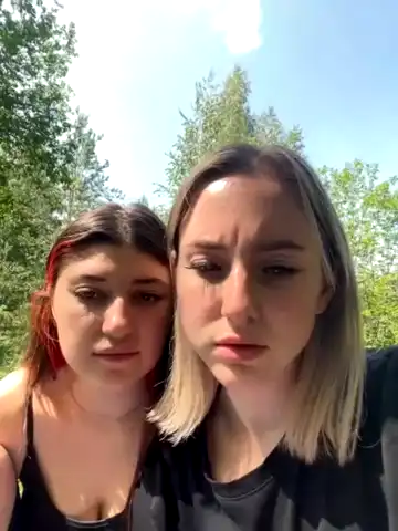 Lisetinypoet – Stripchat Live Video Recording – 2026-05-24 15:27:36